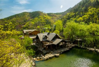 中国济南九如山休闲旅游度假区一日游【沧州出发】【九如山瀑布群风景区——国家AAAA级景区、国家森林公园】