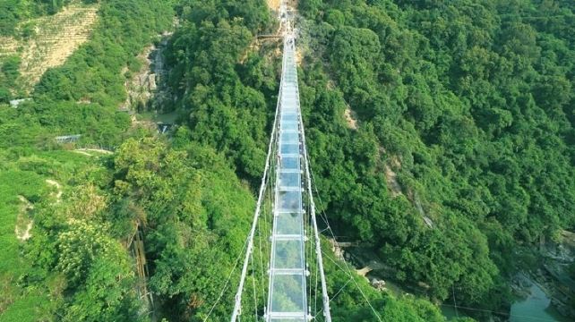 凤翔峡原始生态旅游区
