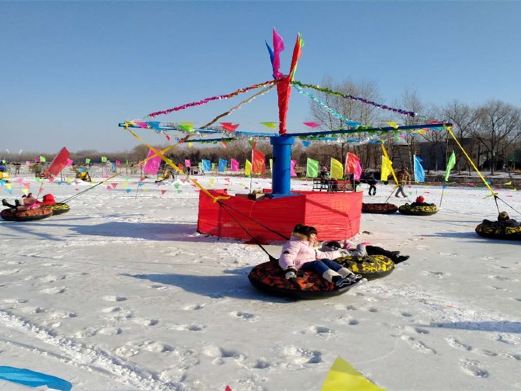 东陵荷花湖冰雪大世界