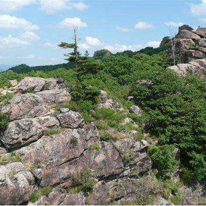 中国黑龙江哈尔滨松峰山景区一日游