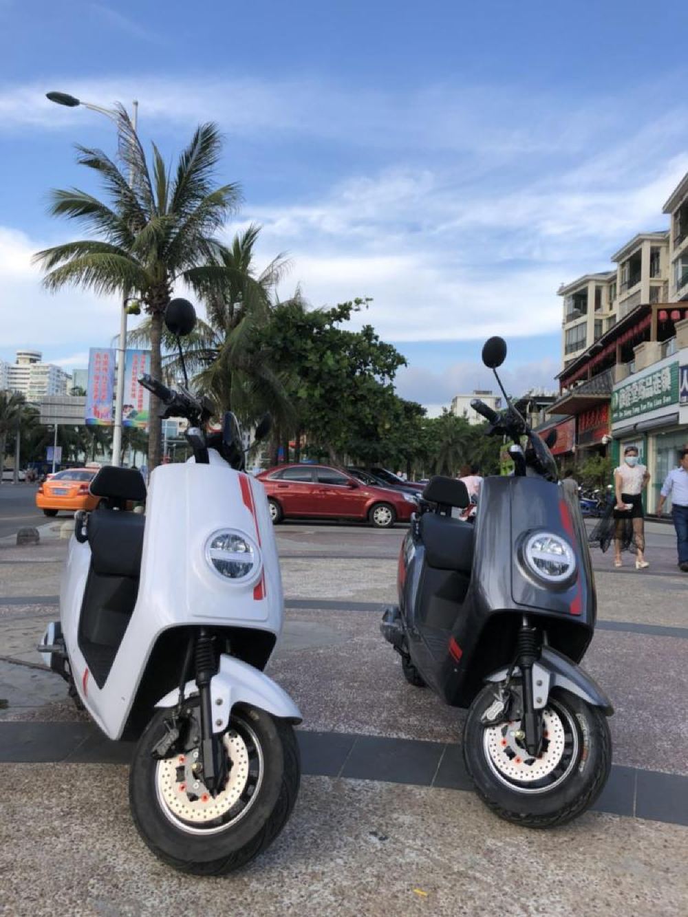 三亚电瓶车电动车出租租赁