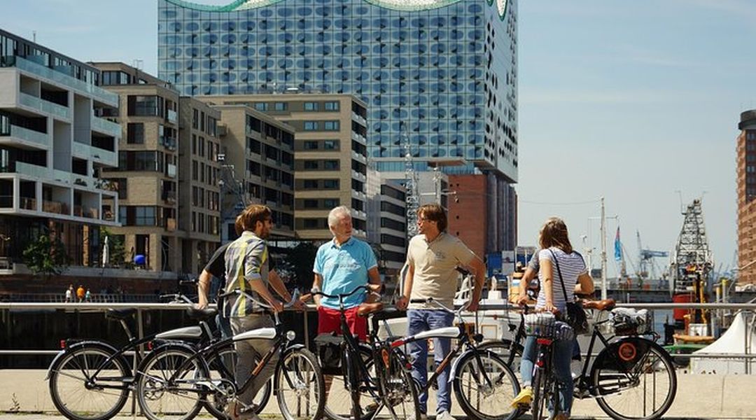 city bike tour