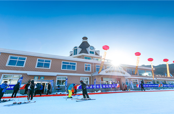 大连安波滑雪场