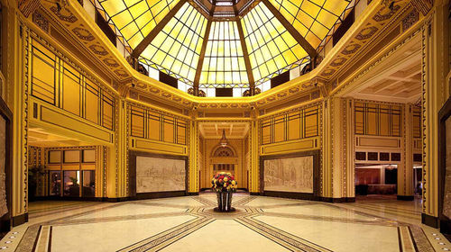 【重温上世纪30年代繁华上海滩】上海和平饭