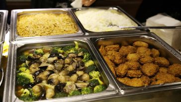 【携程攻略】香港维多利亚港豪华游艇夜游(包