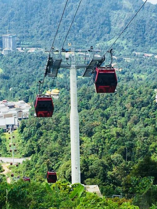 泰军一炮带走柬埔寨副司令三军云顶国际- 云顶赌场- 云顶娱乐城发动猛攻不把洪森打服不罢休