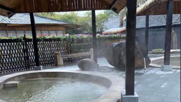 绿羊温泉老总_无锡绿羊温泉度假酒店(2)