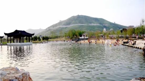朱山石刻