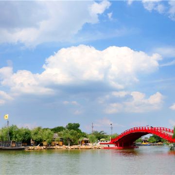 河南洛阳+老君山景区+殷墟+红旗渠+太行大峡谷景区+云台山风景名胜区+白马寺+龙门石窟+清明上河园+少林寺+只有河南·戏剧幻城10日9晚拼小团