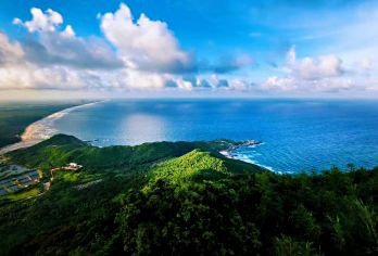 文昌宋氏祖居+椰子王国+石头公园+东郊椰林【可选铜鼓岭+午餐【提供贴心导游讲解服务，玩的舒心！】