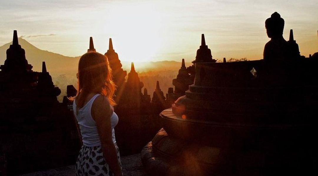 Borobudur Sunrise Prambanan Temples Tour