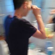 两岁我就帅了