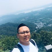 阿尔贝格窦荣定