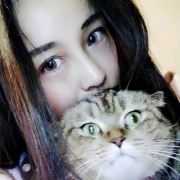 美人鱼自由潜猫猫