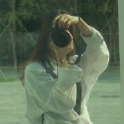 旅行摄影师叶子