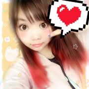 爱自拍的小鱼儿