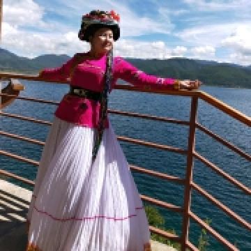 泸沽湖阿妹
