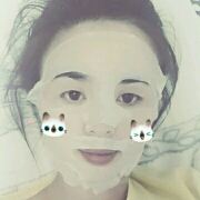 喜欢溜达的小妮子