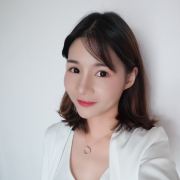 绝处逢生的小野花