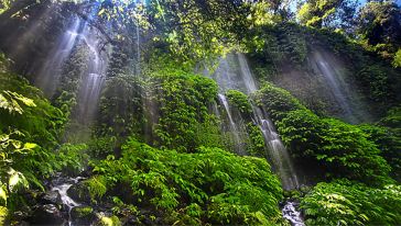 印度尼西亚龙目岛乡村探访+苏拉纳迪寺+瀑布