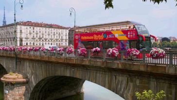 都灵随上随下观光巴士旅游:24 或 48 小时票