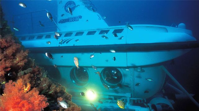 济州西归浦潜水艇体验