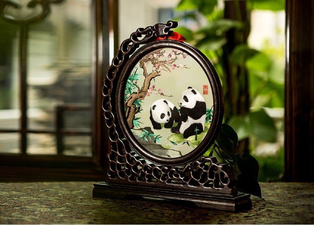 四川熊猫蜀绣双面绣摆件特色手工艺品