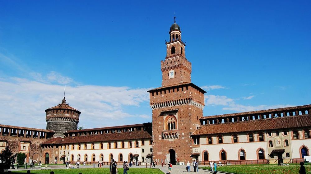 米兰斯福尔扎城堡1