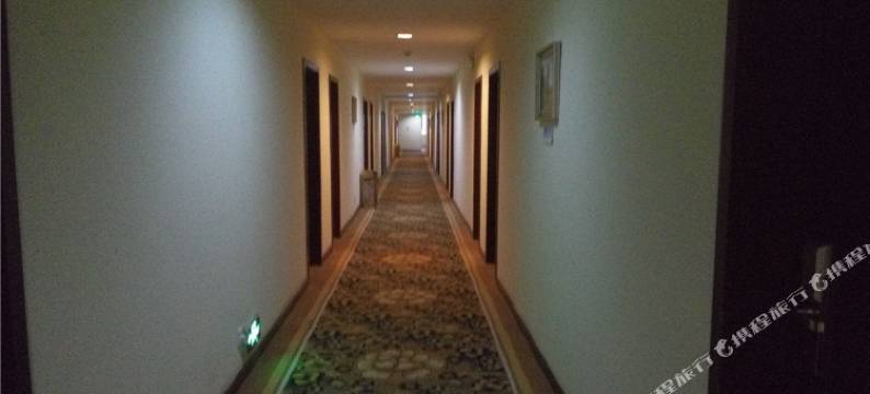 指南针商旅酒店(宝鸡姜谭路店)图片