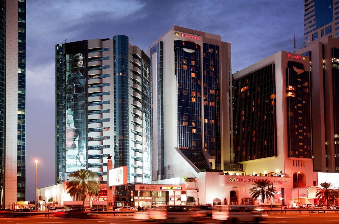 Crowne Plaza Dubai Hotel Reviews And Room Rates