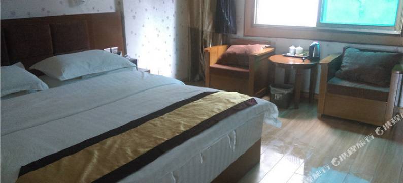 盈江华玉宾馆图片