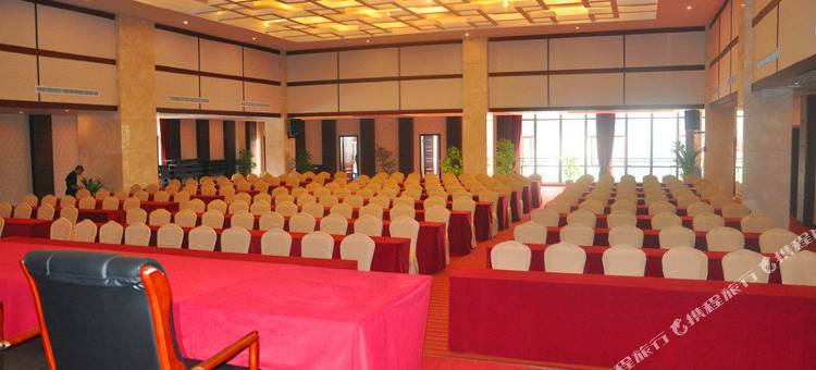 蓬安新嘉华国际大酒店图片