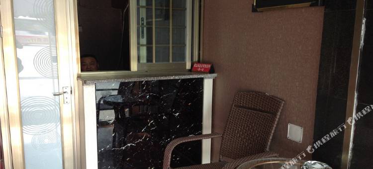 三台吉良宾馆(杜甫草堂店)图片