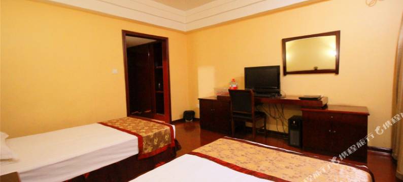 灵石翠峰楼酒店图片