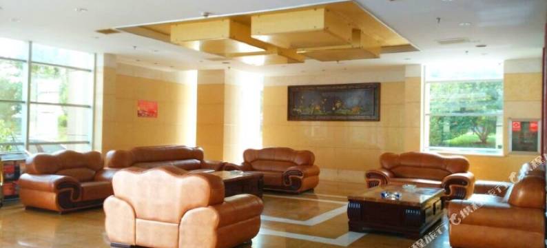 武定红云大酒店图片