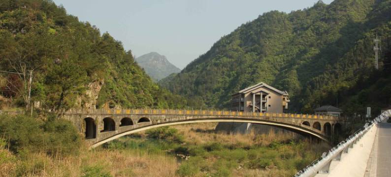杭州观峡山庄图片
