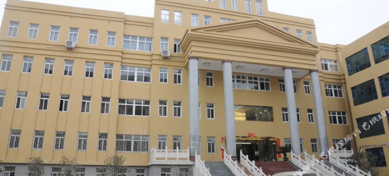 镇平凯宾大酒店(建设大道镇平站店)图片