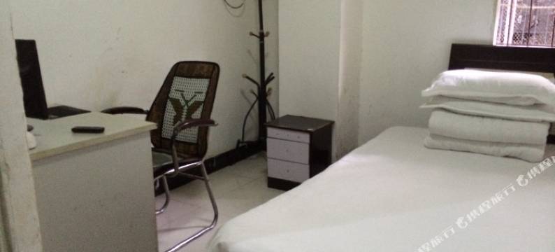 武汉静宁招待所(青年路地铁站店)图片