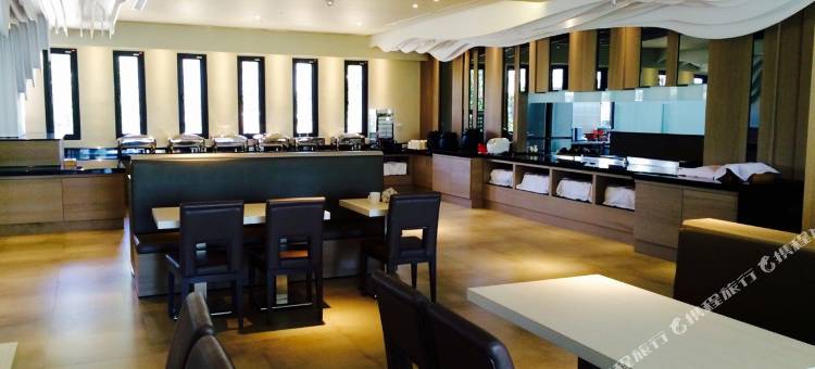 乐亿皇家渡假酒店图片