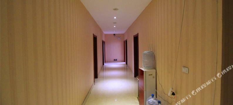 交城红玫瑰休闲宾馆图片