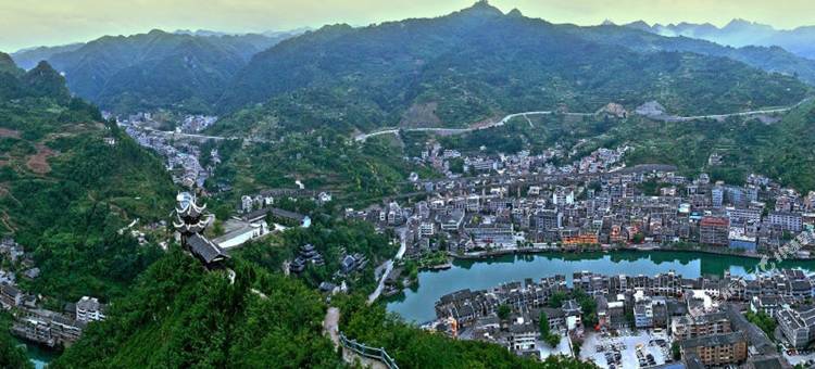 镇远魔岩水墨居客栈图片