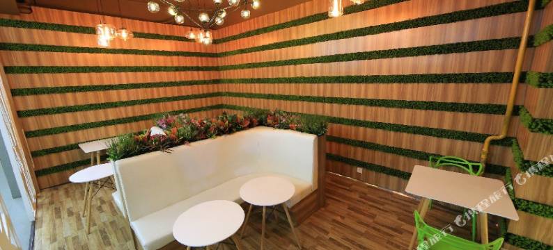 哈尔滨厚花园概念主题酒店图片