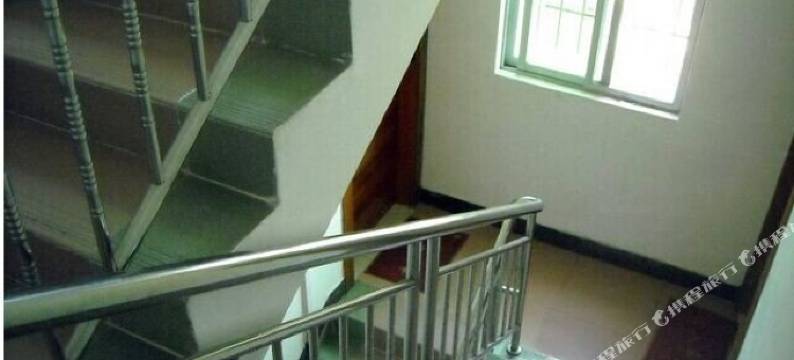 德庆乡下柴火农庄图片