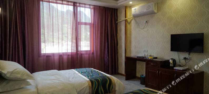 荔波鑫梦假日酒店图片