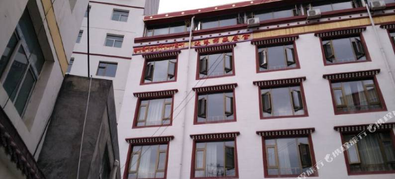 迭部义达商务宾馆图片