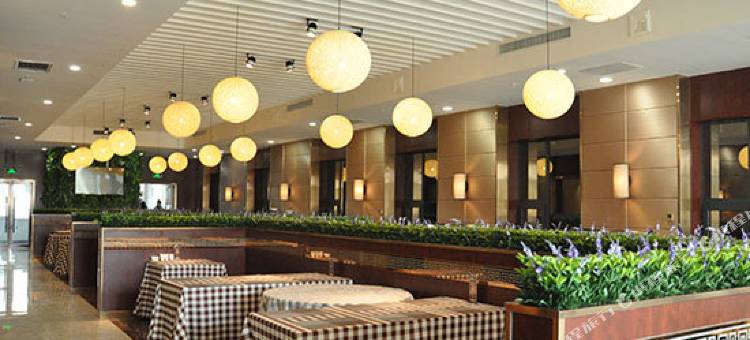 辰光商务酒店(邢台学院豫让桥店)图片