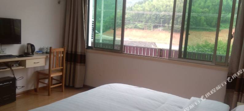 长沙大围山园外圆客栈图片