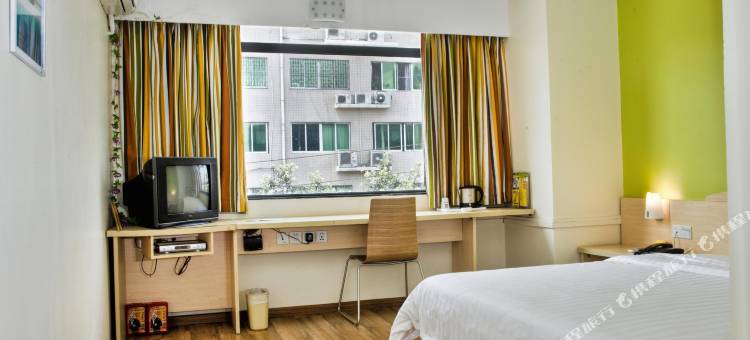 7天连锁酒店(普宁国际服装城店)图片