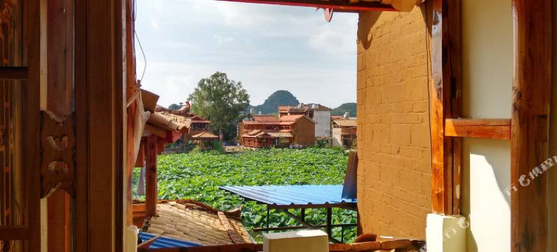 普者黑尼米得客栈图片