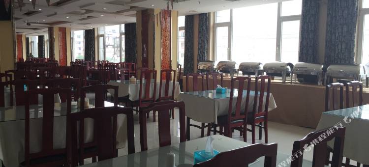 隆鑫睿柏·云酒店(北票建设路店)图片